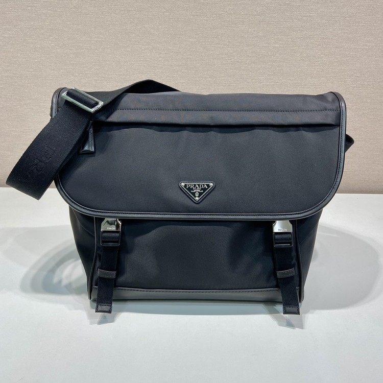 프라다 리나일론 크로스 2VD052