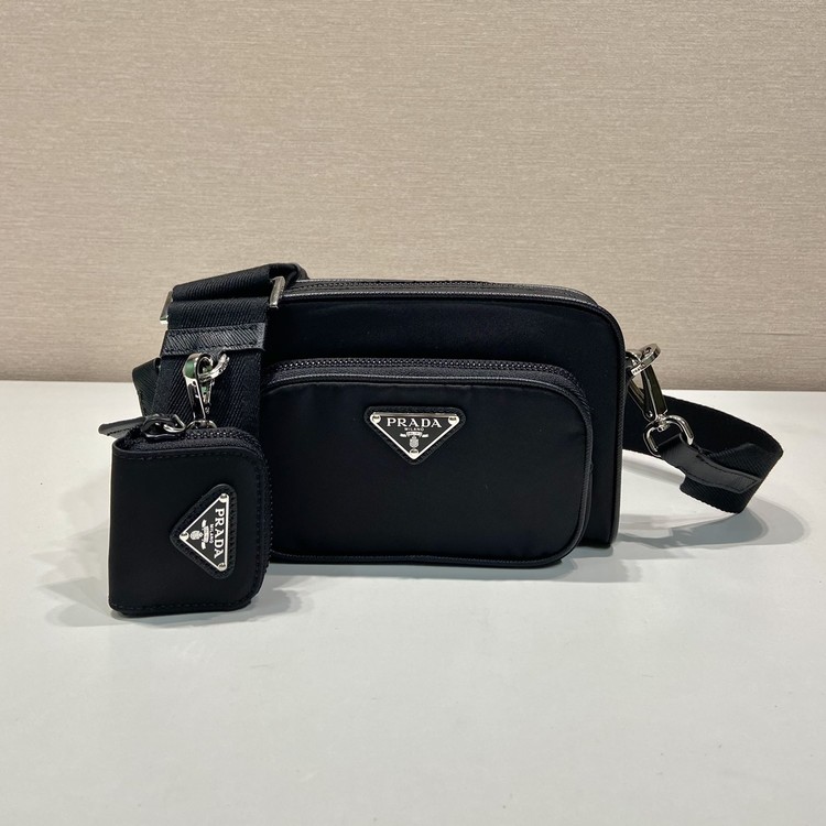 프라다 리나일론 메신저 2VH172