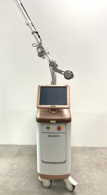 헬리오스3 레이저 / HELIOS III : Onemedical