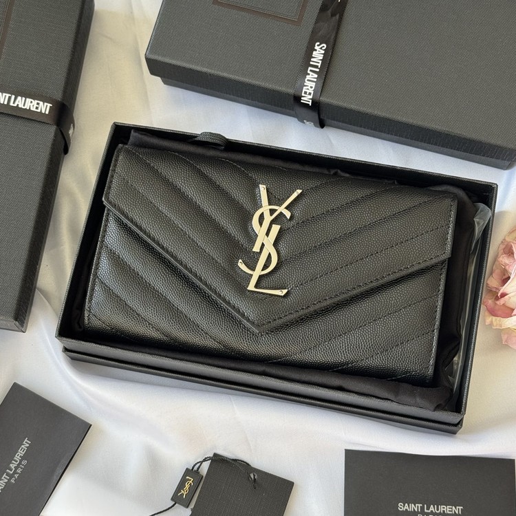 생로랑 마틀라세 모노그램 플랩 장지갑 372264