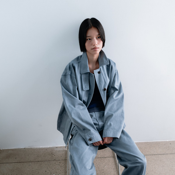 Cotton dying work jacket (khaki / blue gray) : MONOHA