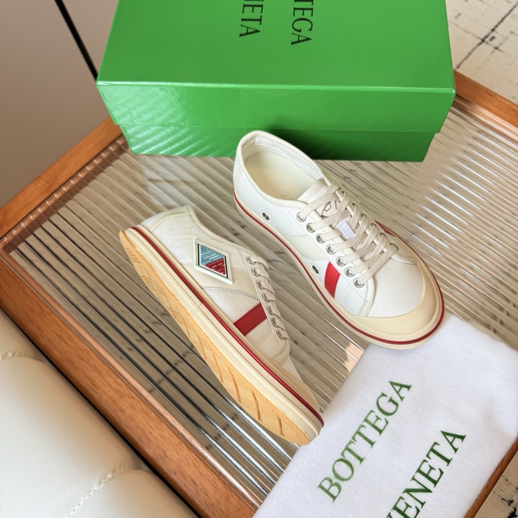 보테가베네타 엘리엇 스니커즈
