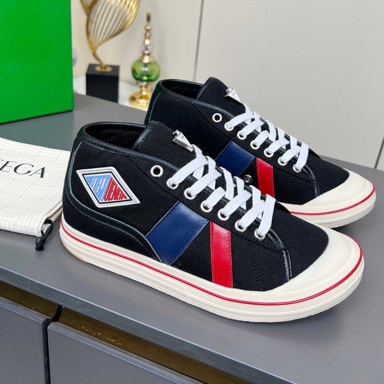 보테가베네타 엘리엇 하이탑 스니커즈