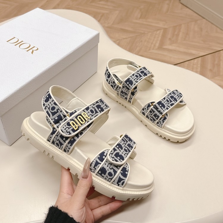 디올 액트 밸트 에크루 샌들