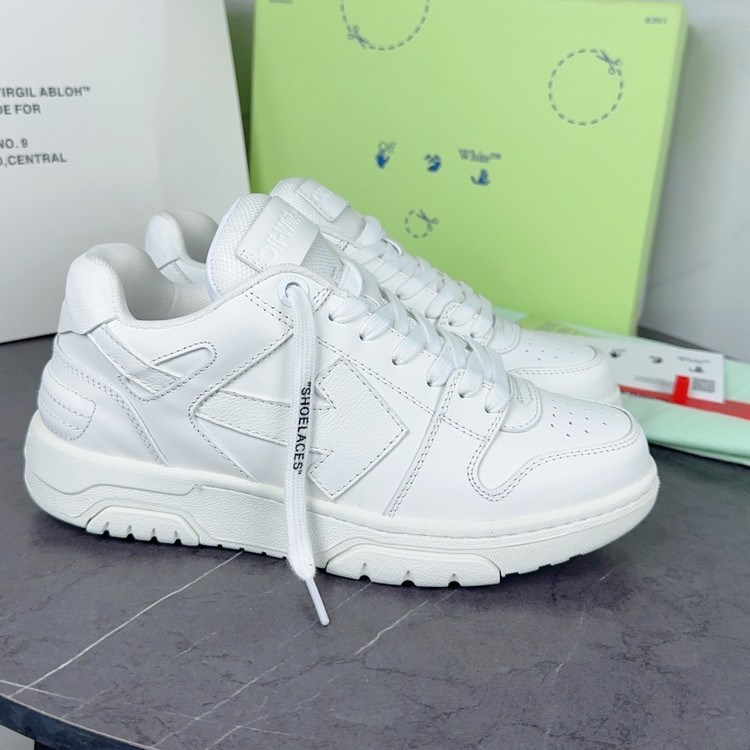 오프 화이트 아웃 오브 오피스 스니커즈