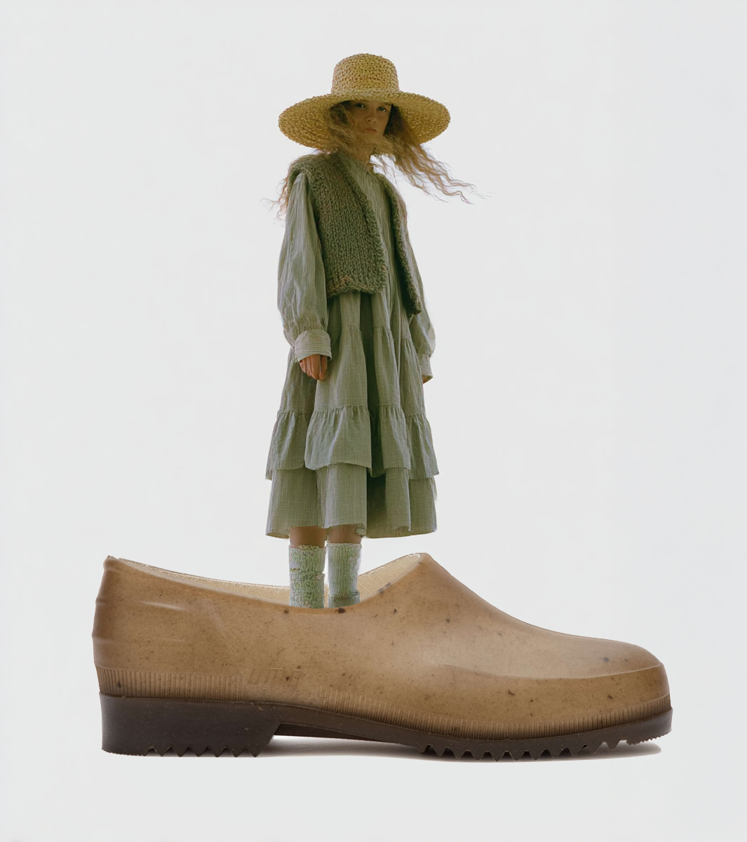 Plasticana — August, 2025