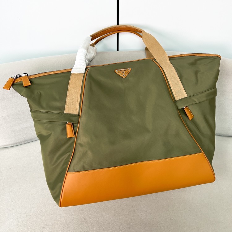 프라다 리나일론 2VC040