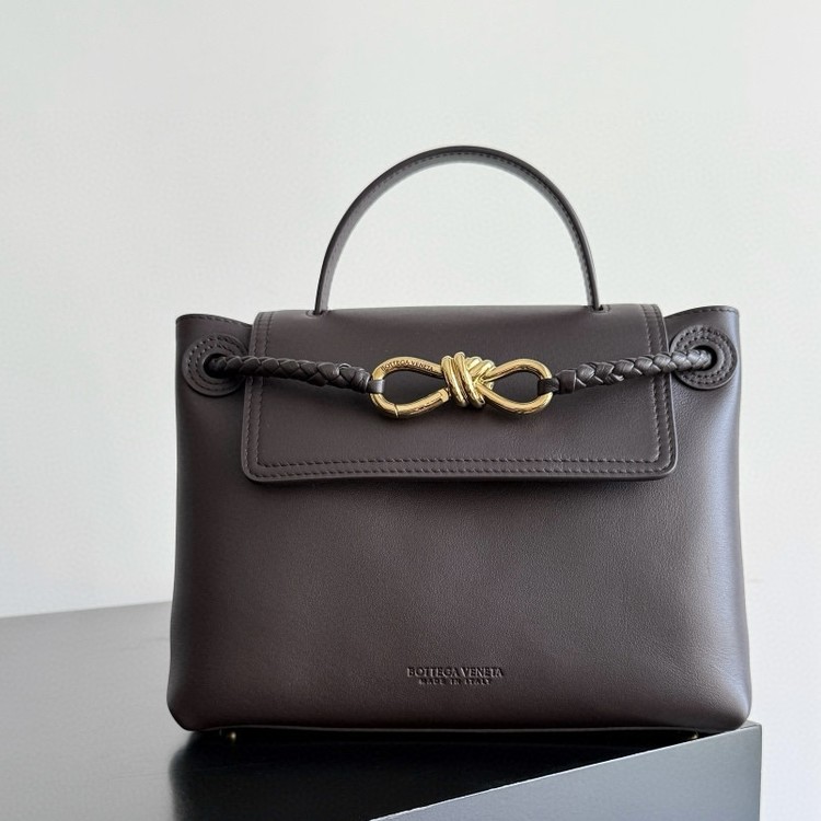 보테가 베네타 차오차오 토트백 26