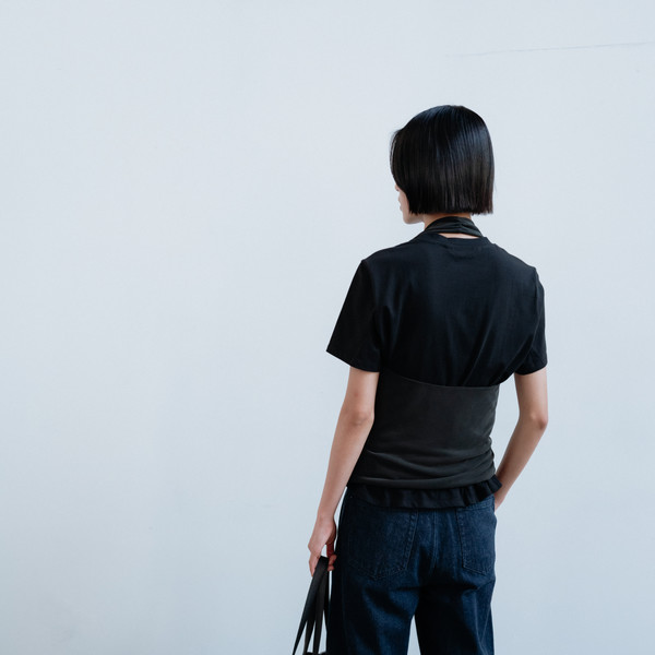 Cotton denim curve pants (dark navy) : MONOHA