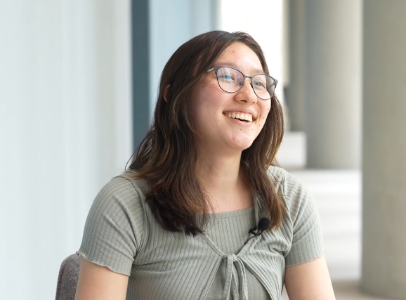 <br><h5><strong>Comfortable Environment</strong></h5> <br>   <div class="quote">     <p>❝I felt comfortable and relaxed the whole time. Everything felt casual but professional.❞</p>   </div>