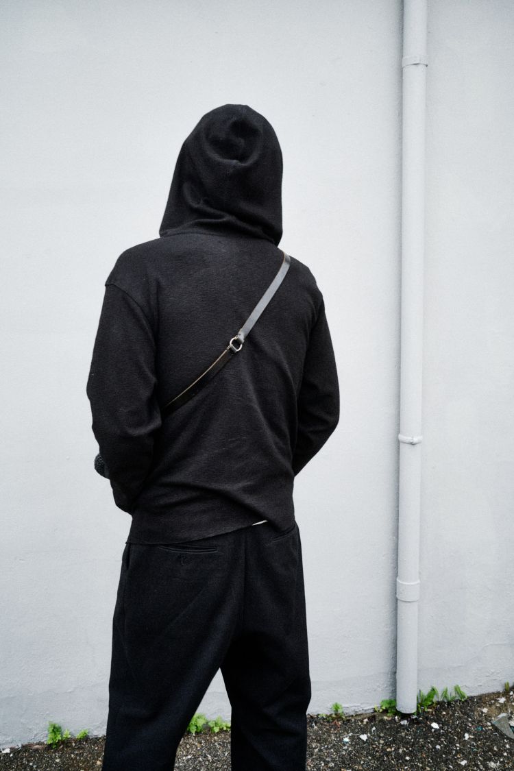 루루 Textured Hoodie Zip : mono prive