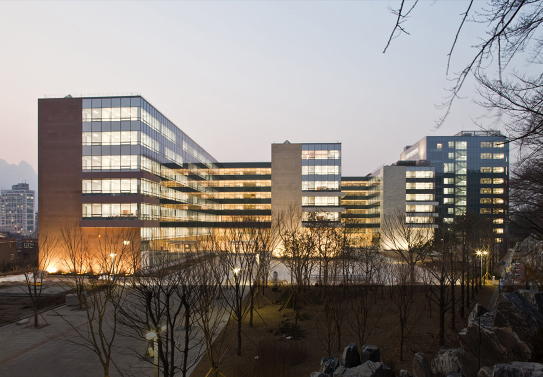 <p style="margin-left:10px;">Educational Institution</p><h5 style="margin-left:10px">교육기관</h5>