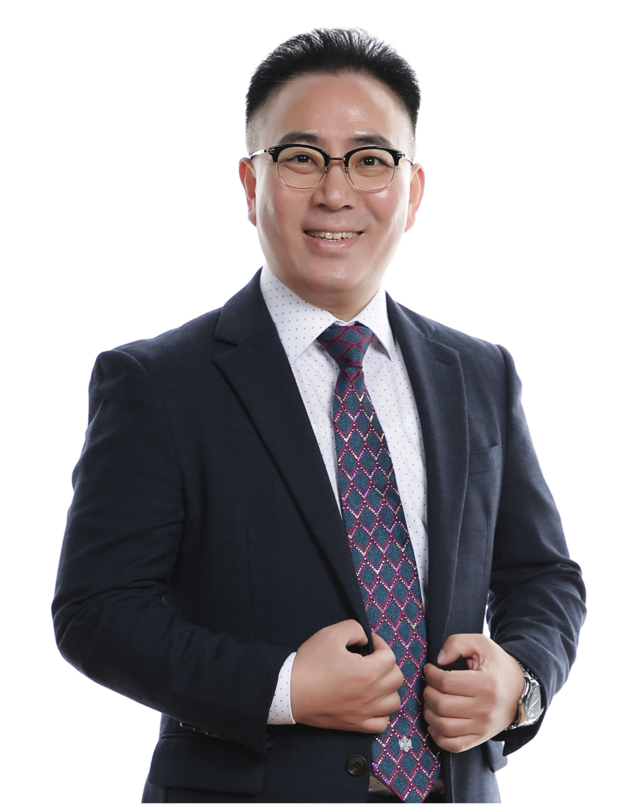 은종성 강사는 경영학 박사이자 비즈웹코리아 대표로, 마케팅·브랜딩·비즈니스모델·경영전략 분야의 권위자입니다. 『넥스트 커머스』, 『AI 빅 웨이브』 등 다수의 저서를 집필하며 기업과 개인에게 실무 중심의 교육과 전략 코칭을 제공합니다.