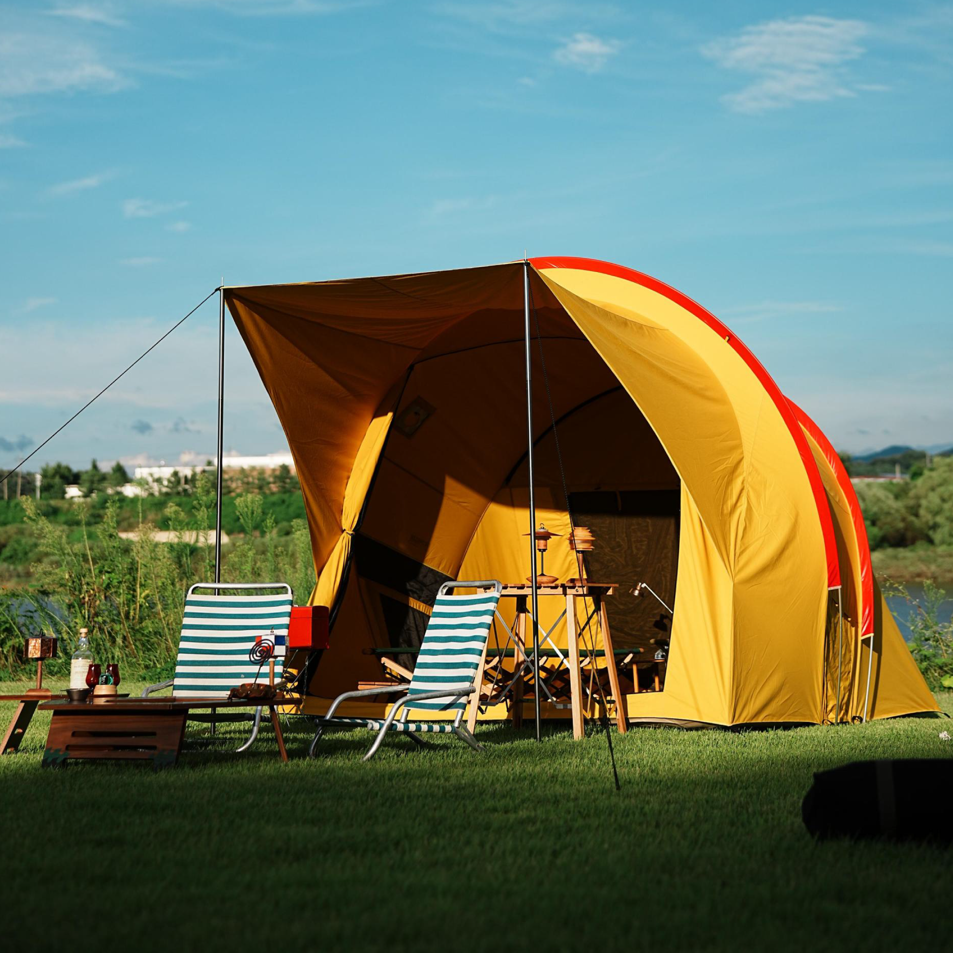 OLDSHELTER | 올드쉘터