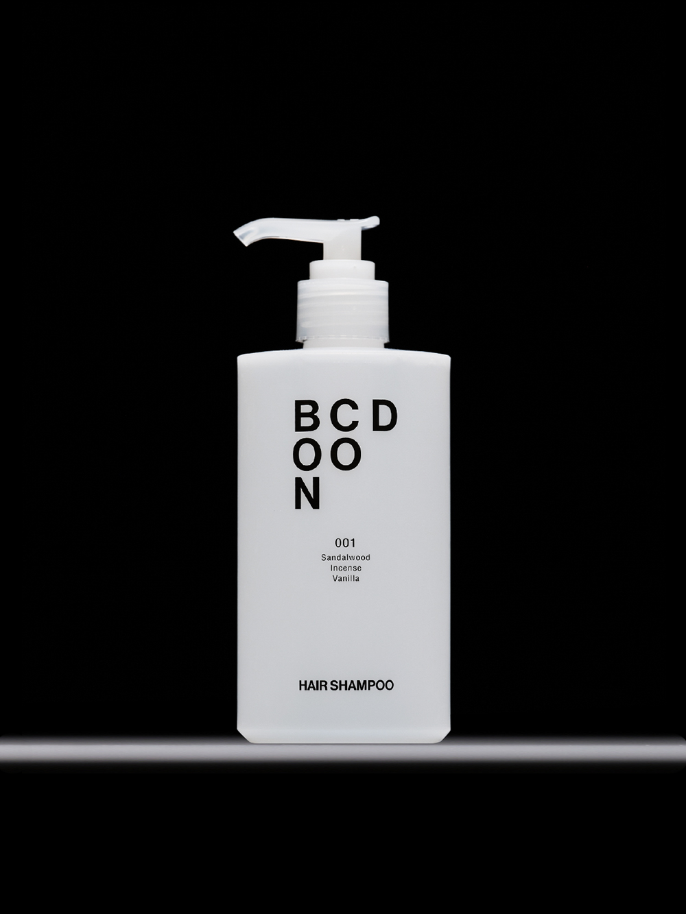 <p style="text-align: left; font-size: 16px; margin-top: 26px;"><span style="color: #000000;">비건 핸드크림 001샌달우드향</span><br /><span style="color: #000000;">₩ 14,000</span></p>