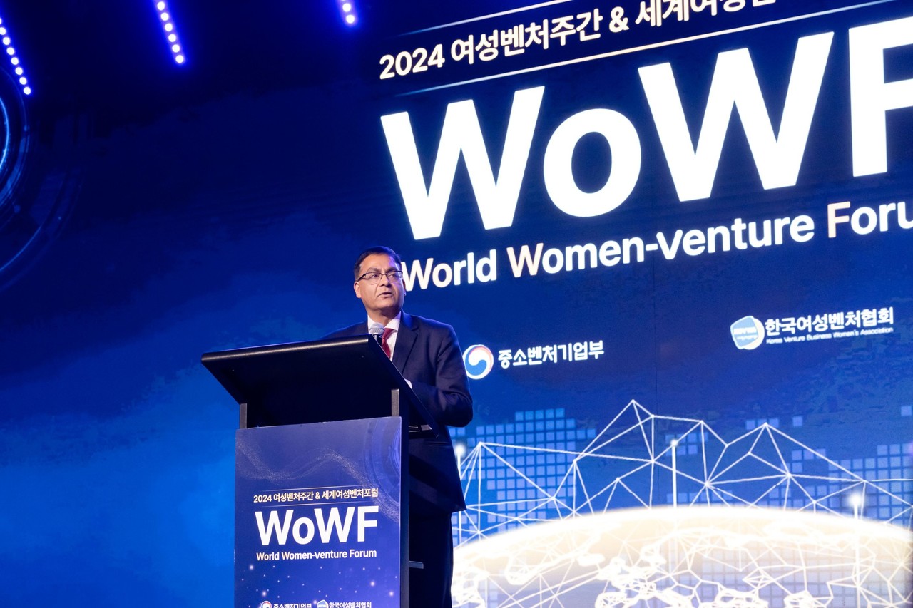 Mr. Amit Kumar 대사관