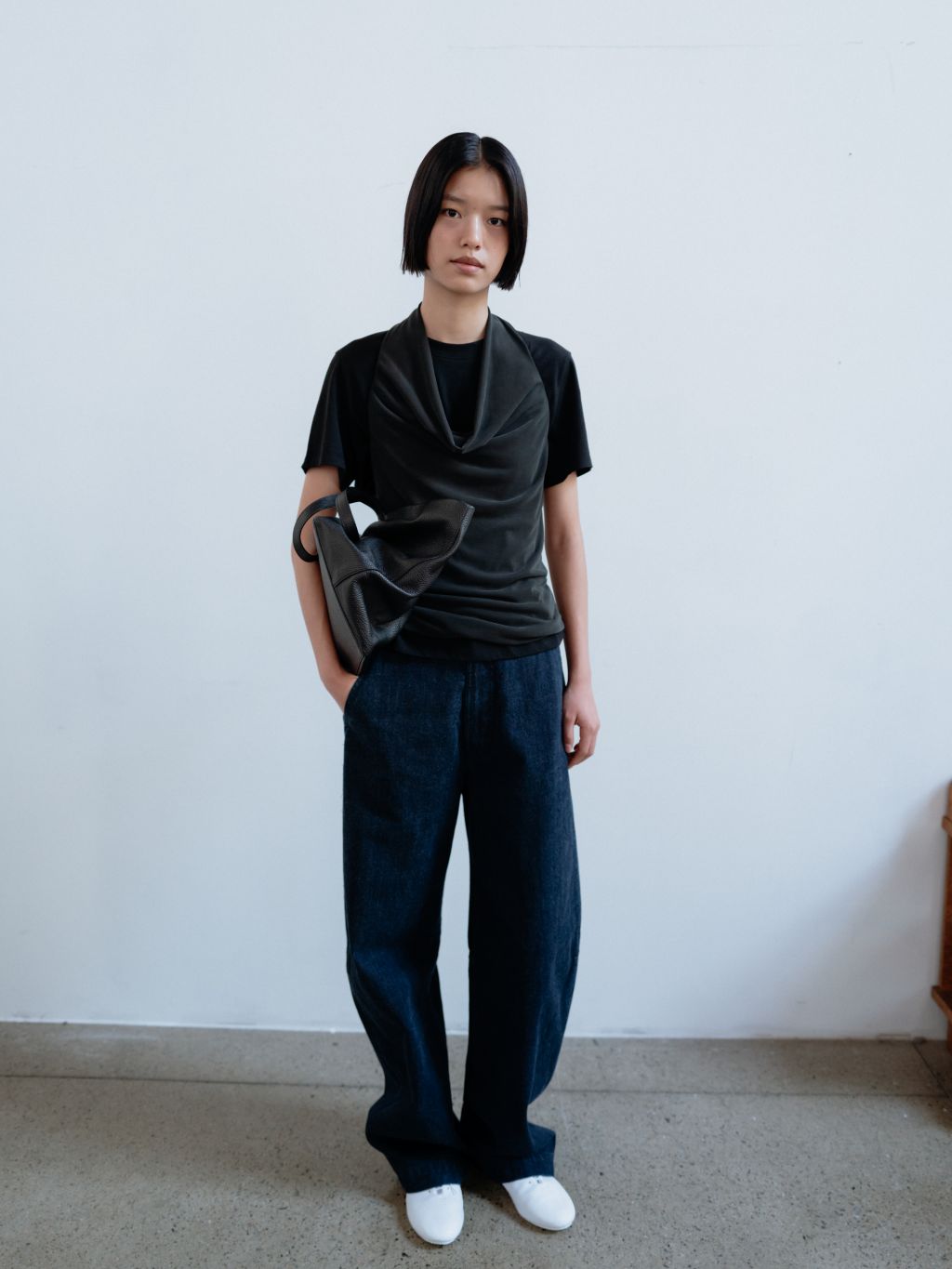 [MONOHA] / ☆ 25SS Cotton dying curve pants / blue Cotton denim curve pants (dark navy) : MONOHA