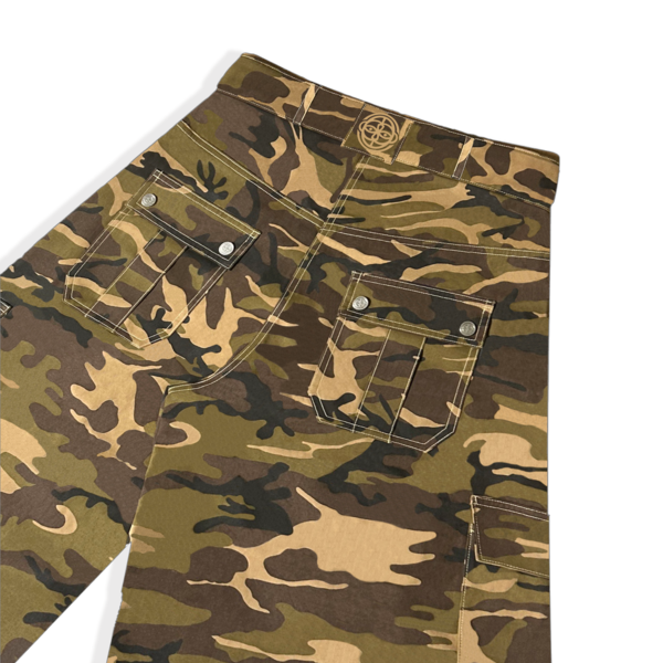 Camo Cargo Bermuda Pants WITNESS