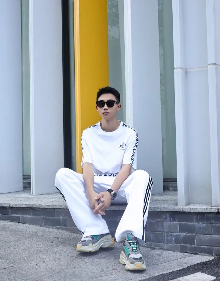 발렌시아가 x 구찌 해커 프로젝트 트리플 S 스니커즈 photo review