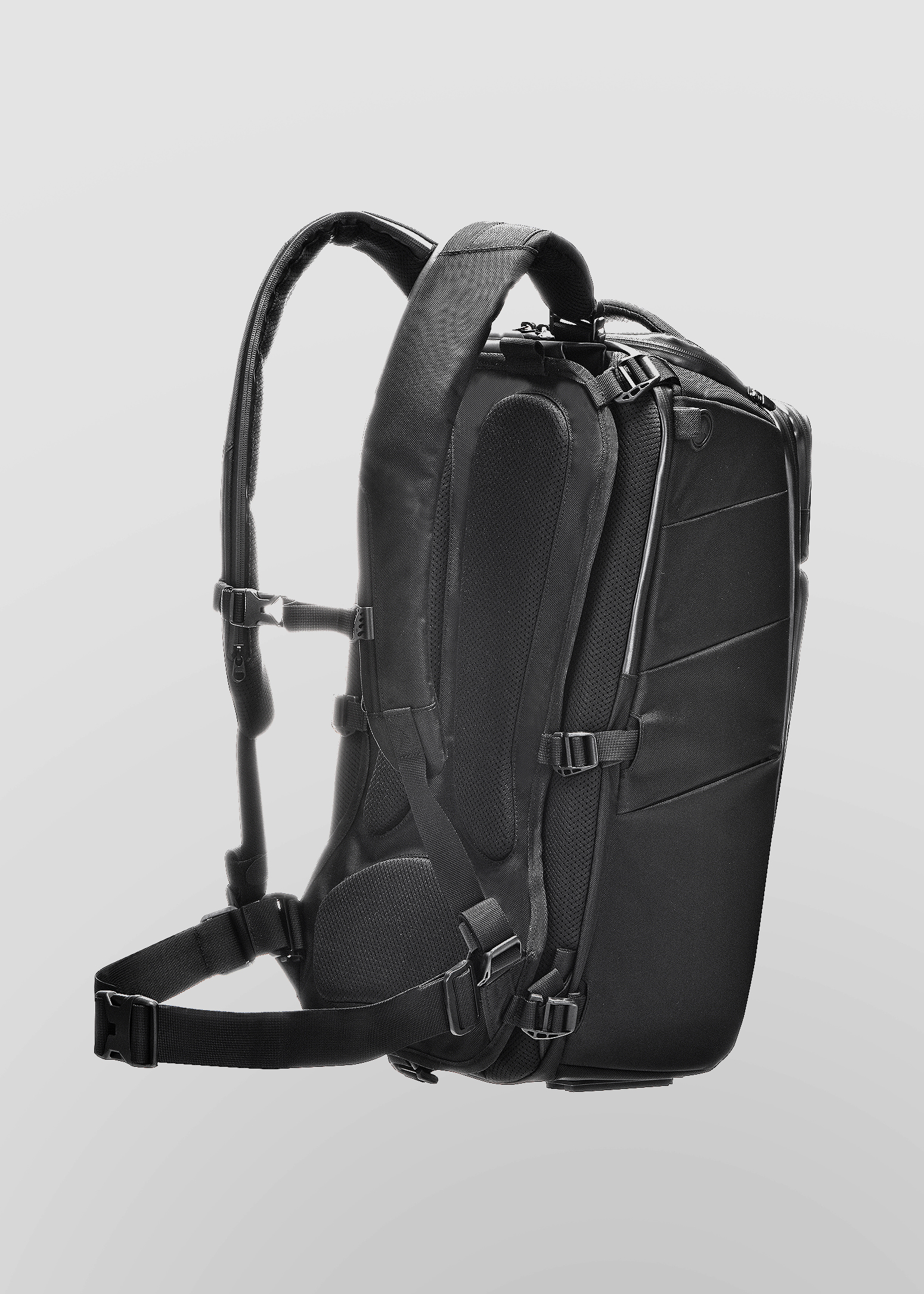 <br> <p style="text-align: left; color: #A4A4A4; font-size: 16px; line-height: 1;"> OWLFS / 오토바이 가방 </p> <p style="text-align: left; color: #131313; font-size: 24px; line-height: 0.7;"> Motorcycle Backpack </p>