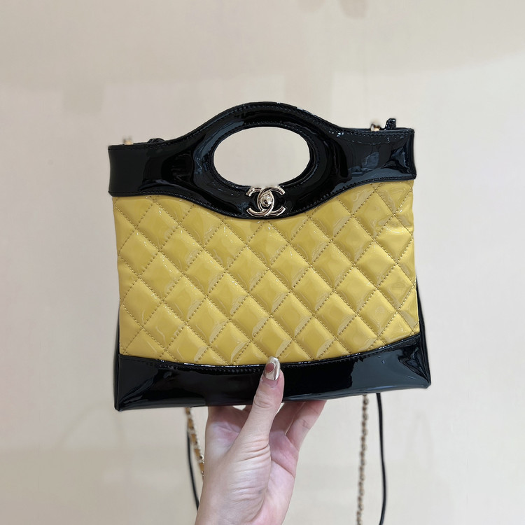 샤넬 31 미니 페이턴트 백 옐로우&골드