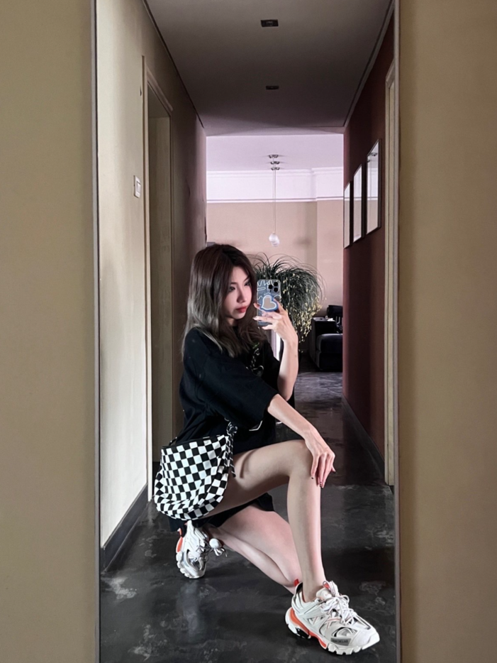 발렌시아가 트랙 스니커즈 photo review