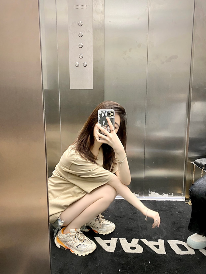발렌시아가 트랙 스니커즈 photo review