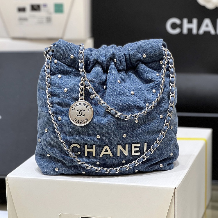 샤넬 22백 미니 블루 & 실버메탈