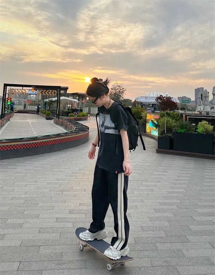발렌시아가 트랙 스니커즈 photo review