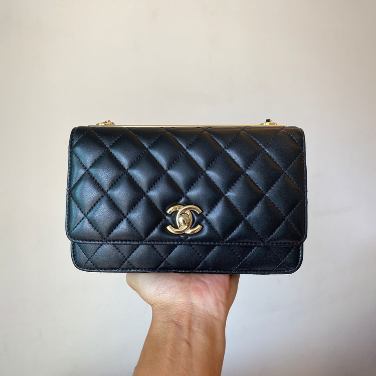 샤넬 트렌디CC WOC 백 A80982