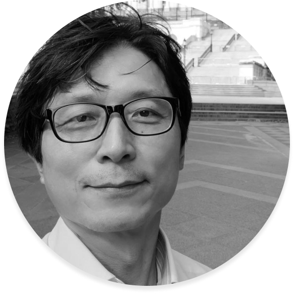 <strong>류이근</strong><br> <span style="font-size:14px;">한겨레 경제사회연구원장</span>