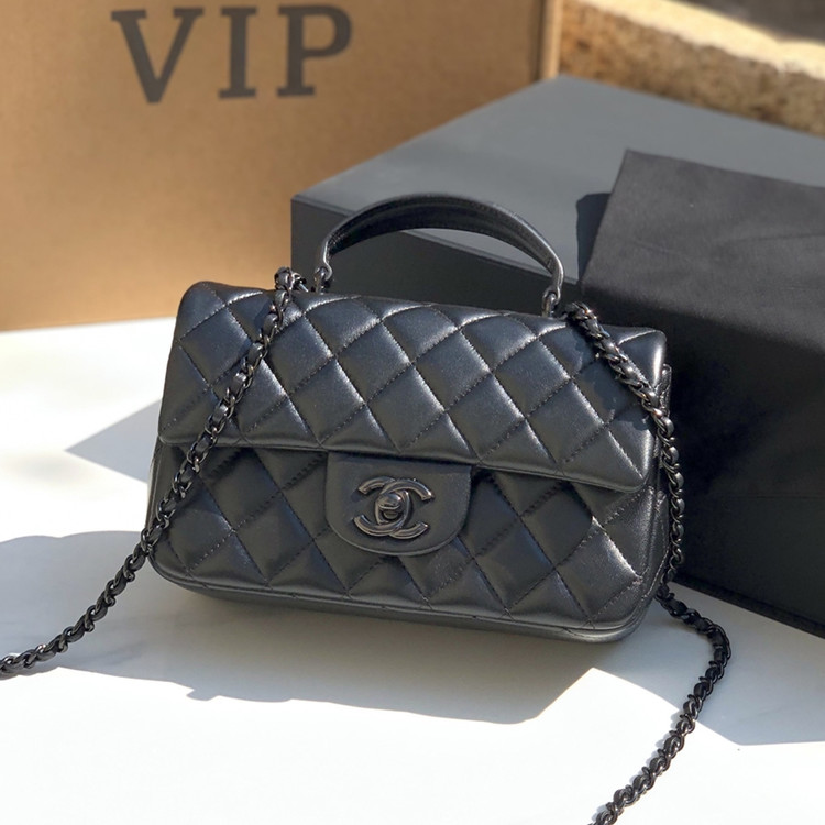 샤넬 24A 블랙 Mini CF 백