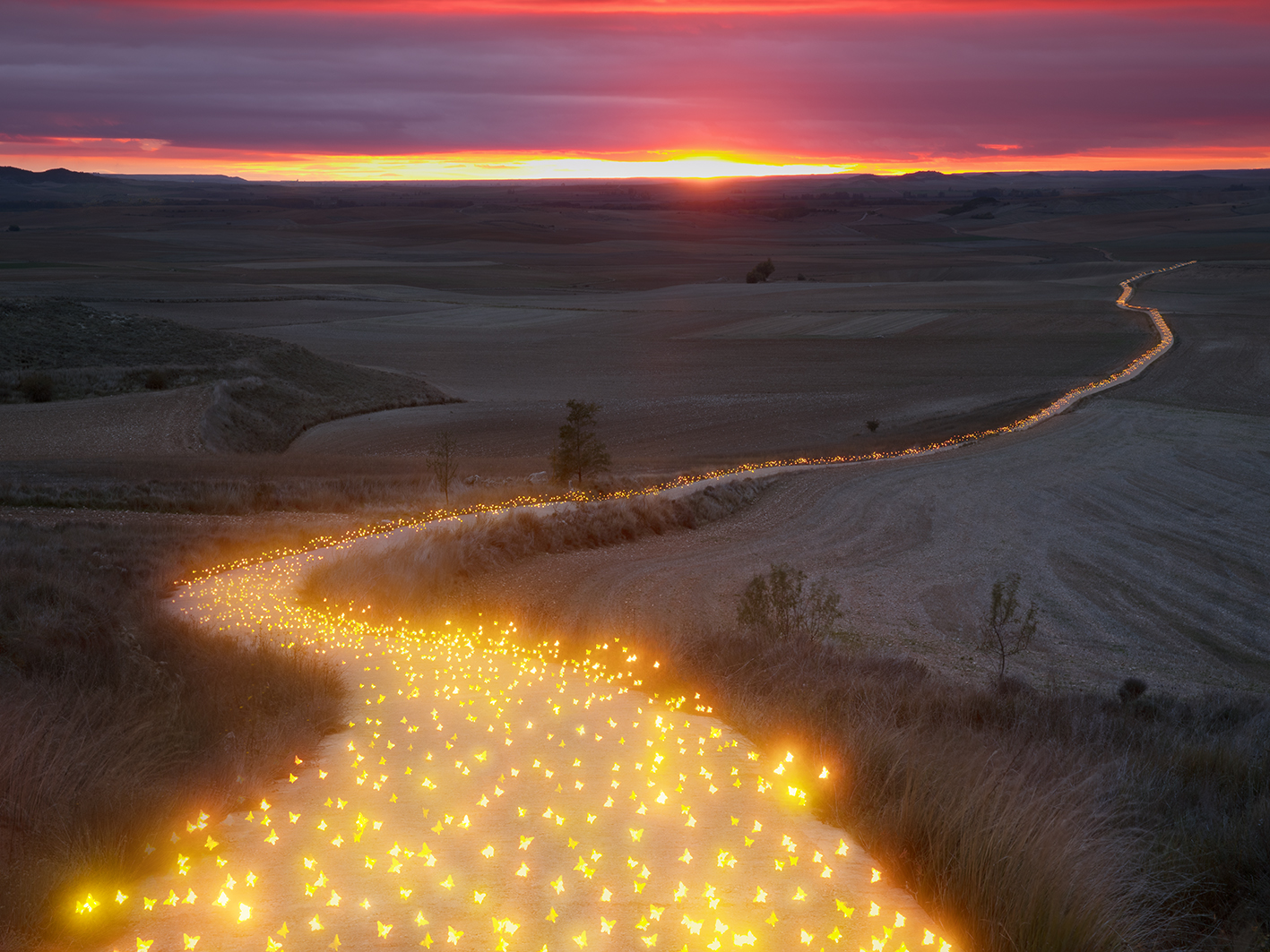 <div style="font-size:0.875em; margin-top:0.5rem;"> Nabi-Santiago 05, 2019, chromogenic print, 120X160cm </div>