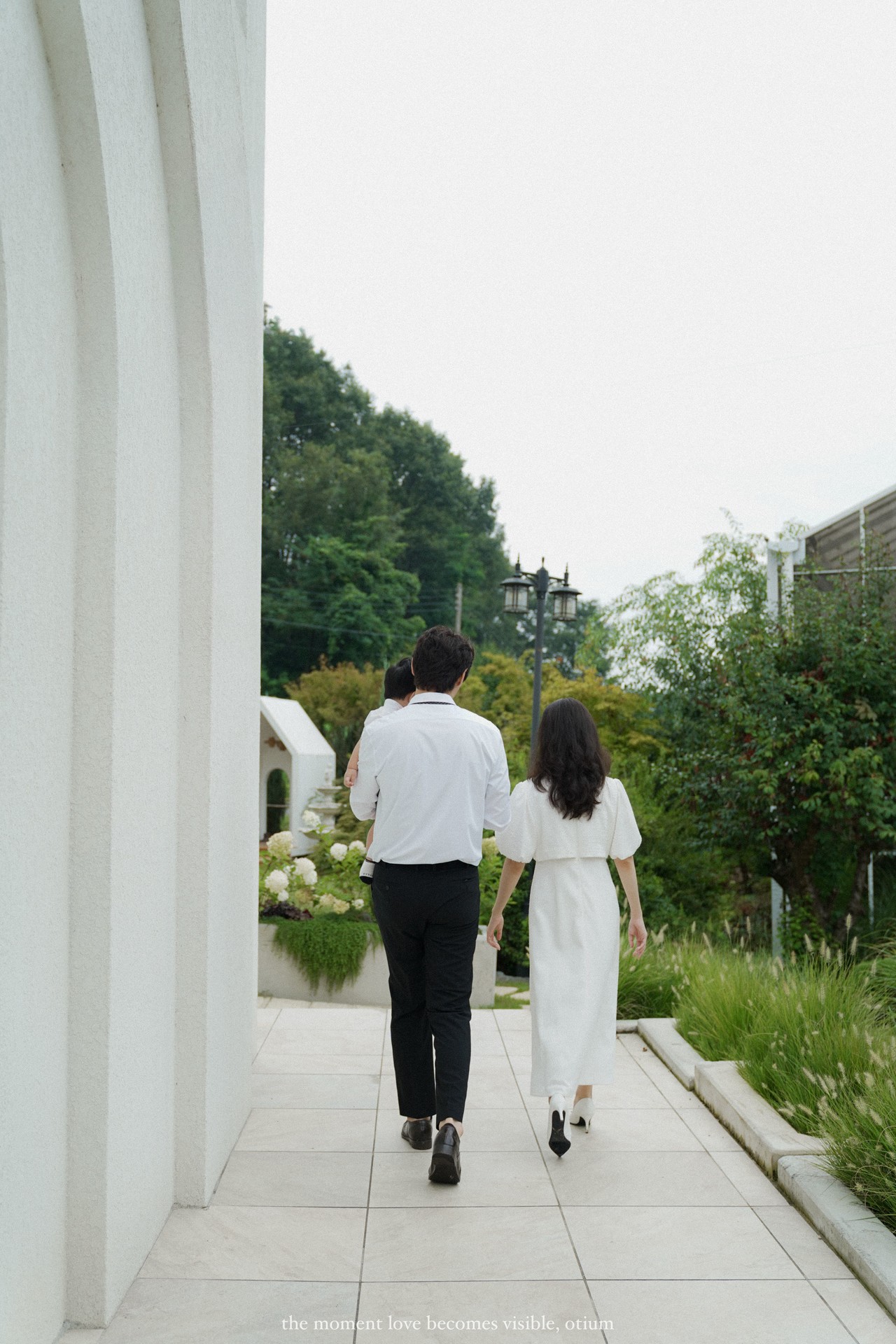 <p style="text-align:left; font-size:16px; margin-top:26px;">Place Flora 플레이스 플로라 대전<br><span style="color:#666;">Winter hall 겨울홀</span></p>