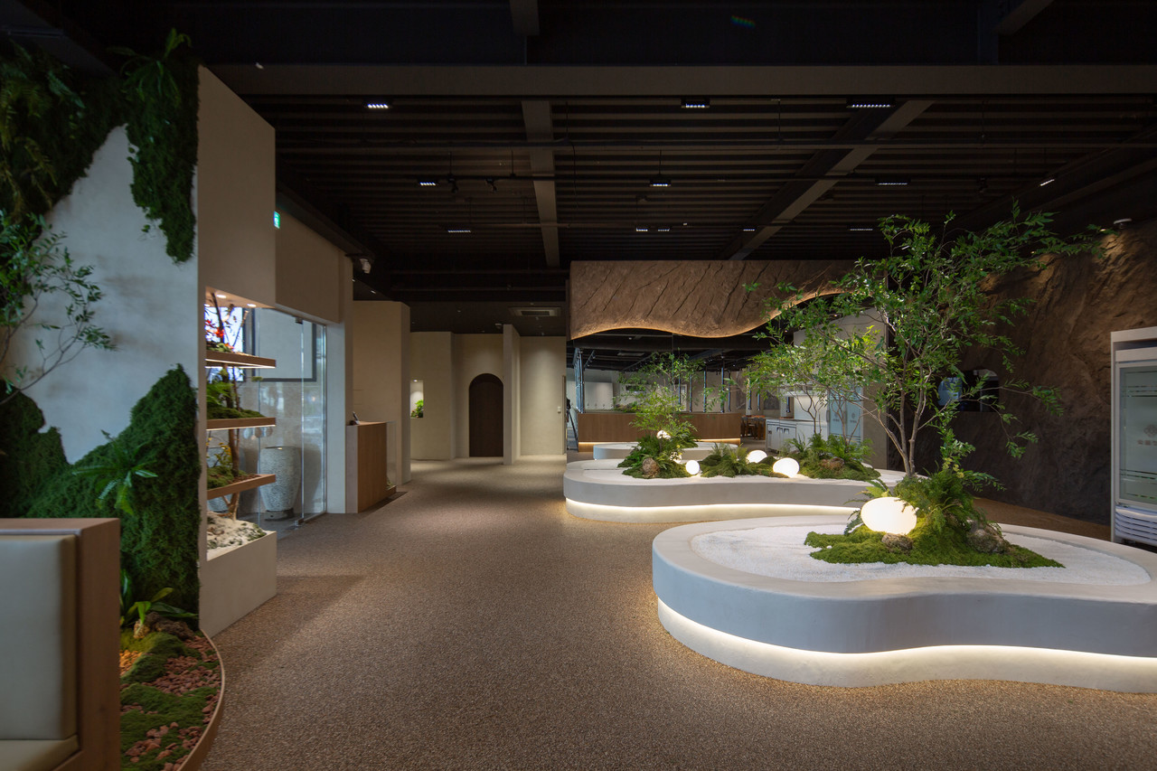 <p style="text-align: center; line-height: 1;"><span style="font-size: 36px;"><strong><span style="color: rgb(255, 255, 255);">COMMERCIAL</span></strong></span></p>