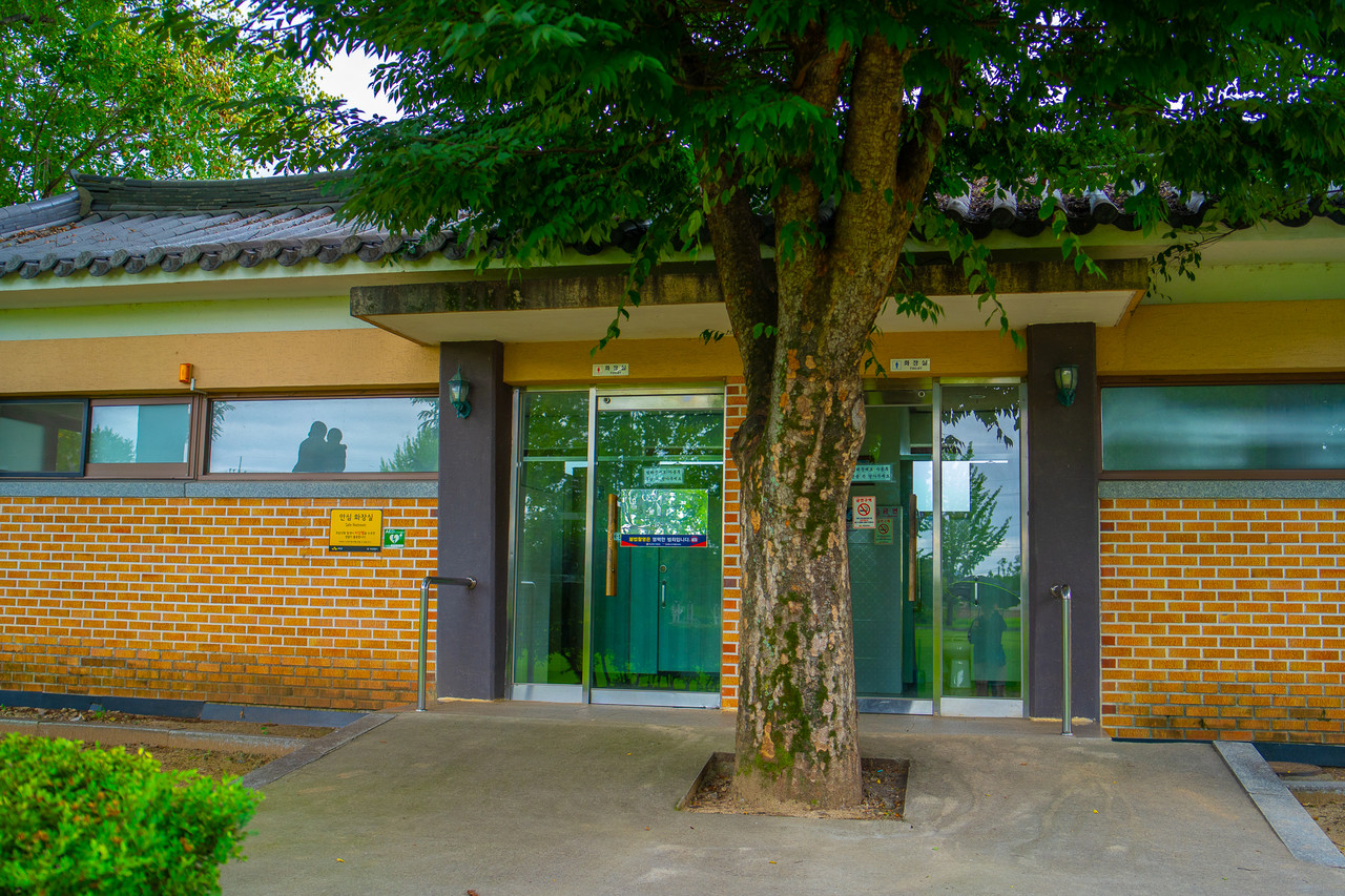 산운생태공원 화장실