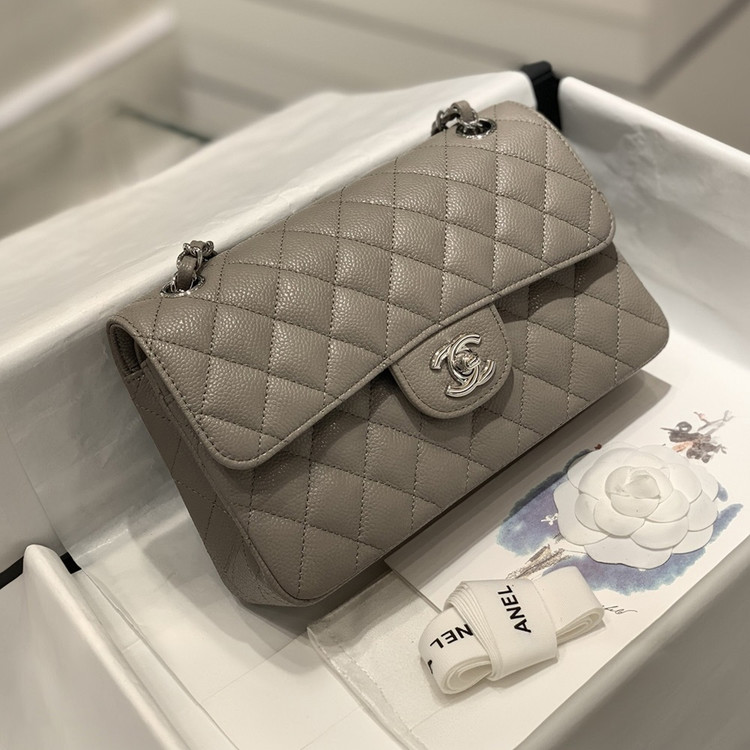 샤넬 클래식 캐비어 그레이 23