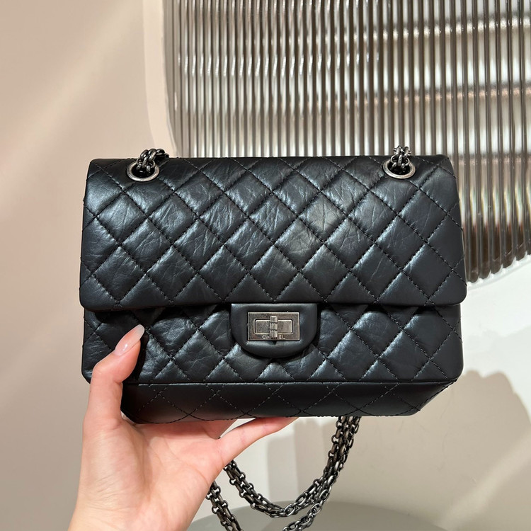 샤넬 2.55 빈티지 미디움 플랩백 블랙 실버