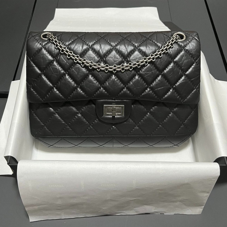 샤넬 2.55 빈티지 라지 플랩백 블랙 실버