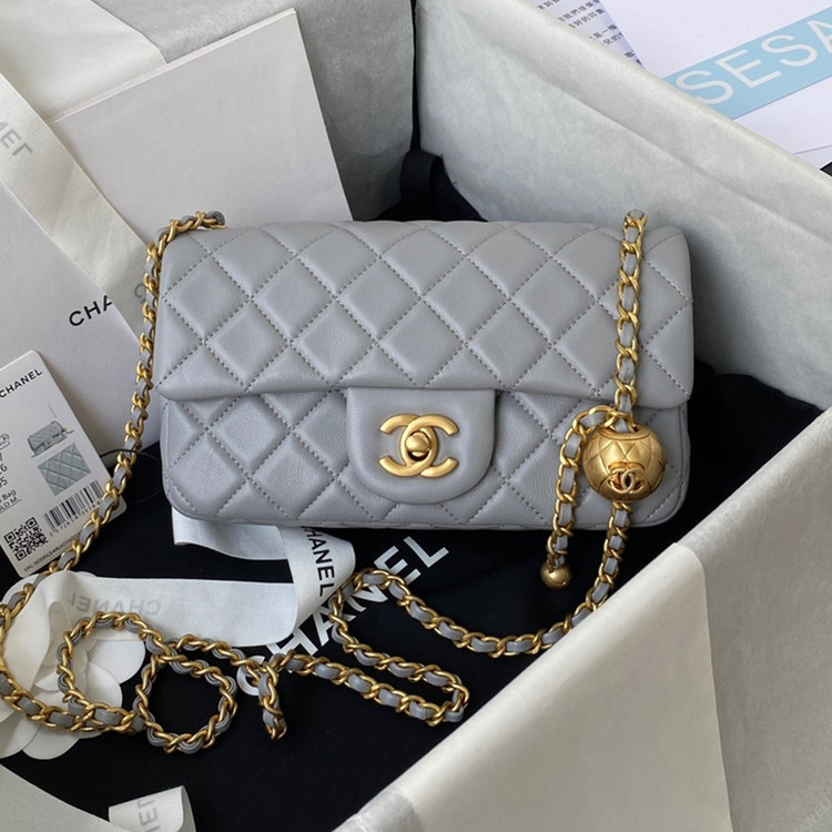 샤넬 클래식 골드 뉴미니 골든볼 AS1787