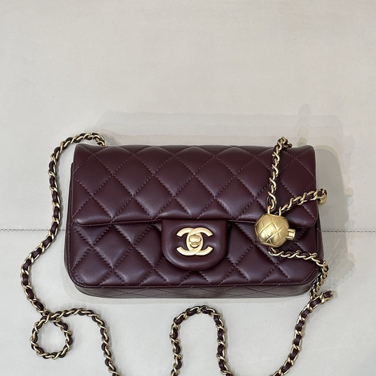 샤넬 클래식 골드 뉴미니 골든볼 AS1787