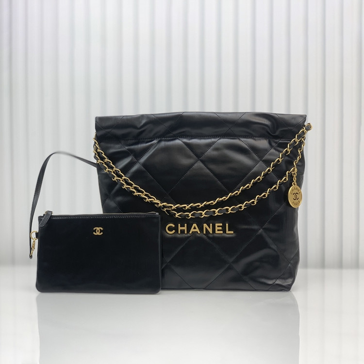 샤넬 22백 라지 블랙  금장