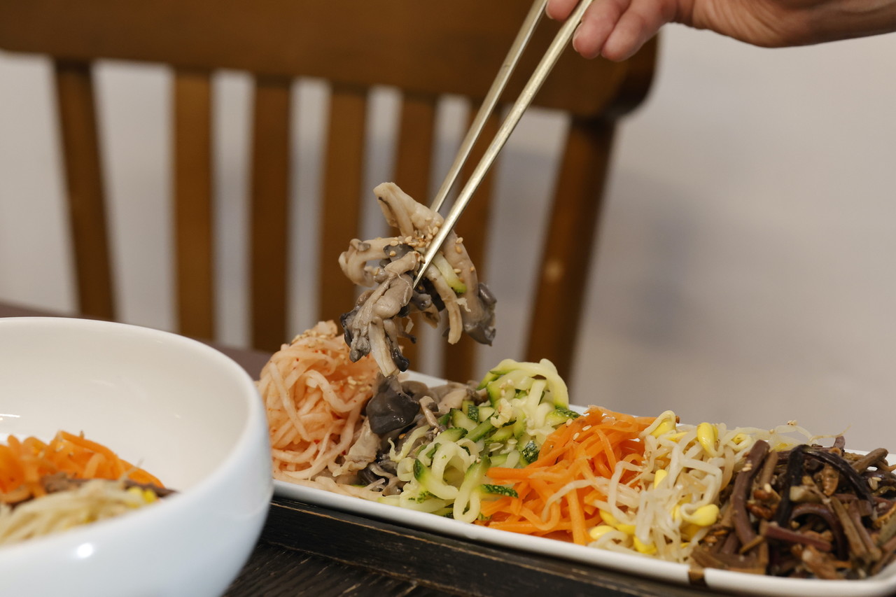 Best bibimbap in Seoul with fresh vegetables and rice