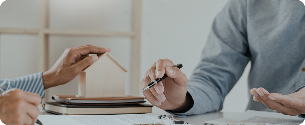 <p style="font-weight: 800;">01. 컷팅 & 상감</p>