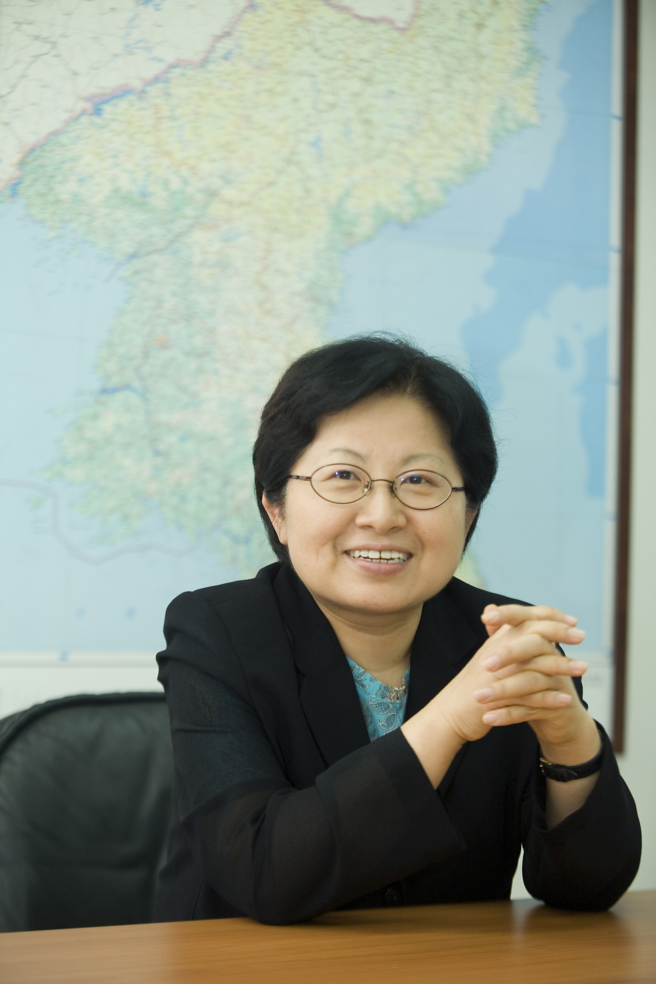 -<br><strong>정현백</strong> <br> <span style="font-size:14px;">前 여성가족부 장관 · 성균관대 명예교수</span>