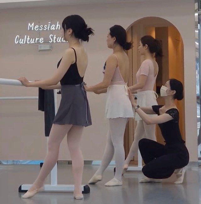 4층