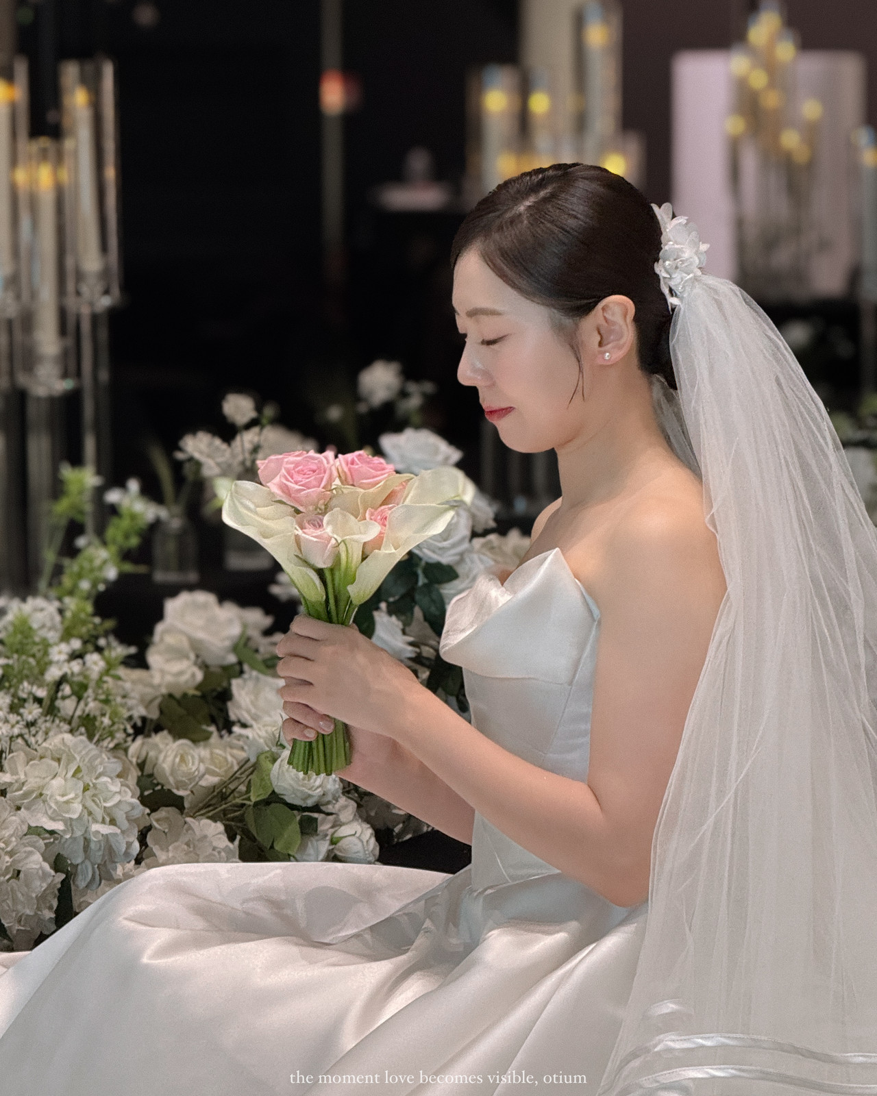 <p style="text-align:middle; font-size:16px; margin-top:26px;">Palais de Opera 대전 팔레드오페라<br><span style="color:#666;">Garnier Hall 가르니에홀</span></p>