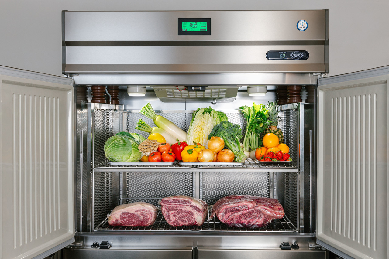 일반쿠라반 냉장고 내부