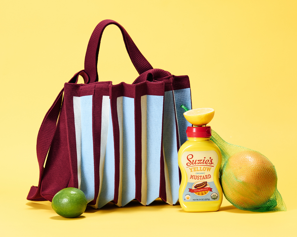 <p style="text-align: center; font-size:20px; font-weight:800; line-height:1.2em; color:#004e28;">New Mini 2Way Bag<br>&middot; Berry Purple &middot;<br></p><p style="text-align:center; border-radius:100px; padding:15px; background:#fff; color:#004e28; width:100px; margin:0 auto; margin-top:10px">GO</p>