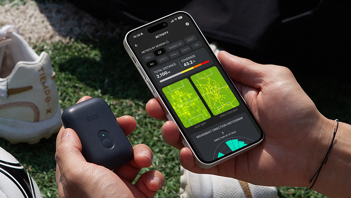 SOCCERBEE | Soccer GPS tracker for elite players